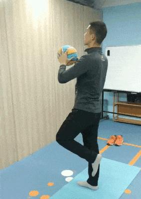 锻炼踝关节的正确方法图片,训练踝关节的20个动作