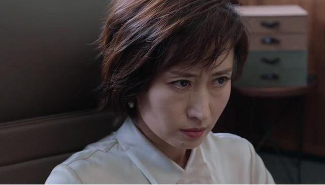 精英律师全40集靳东和谁在一起了,精英律师42集全集免费靳东