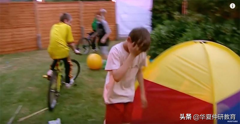 没有大人管的小孩怎么样了,没有大人管的孩子的后果