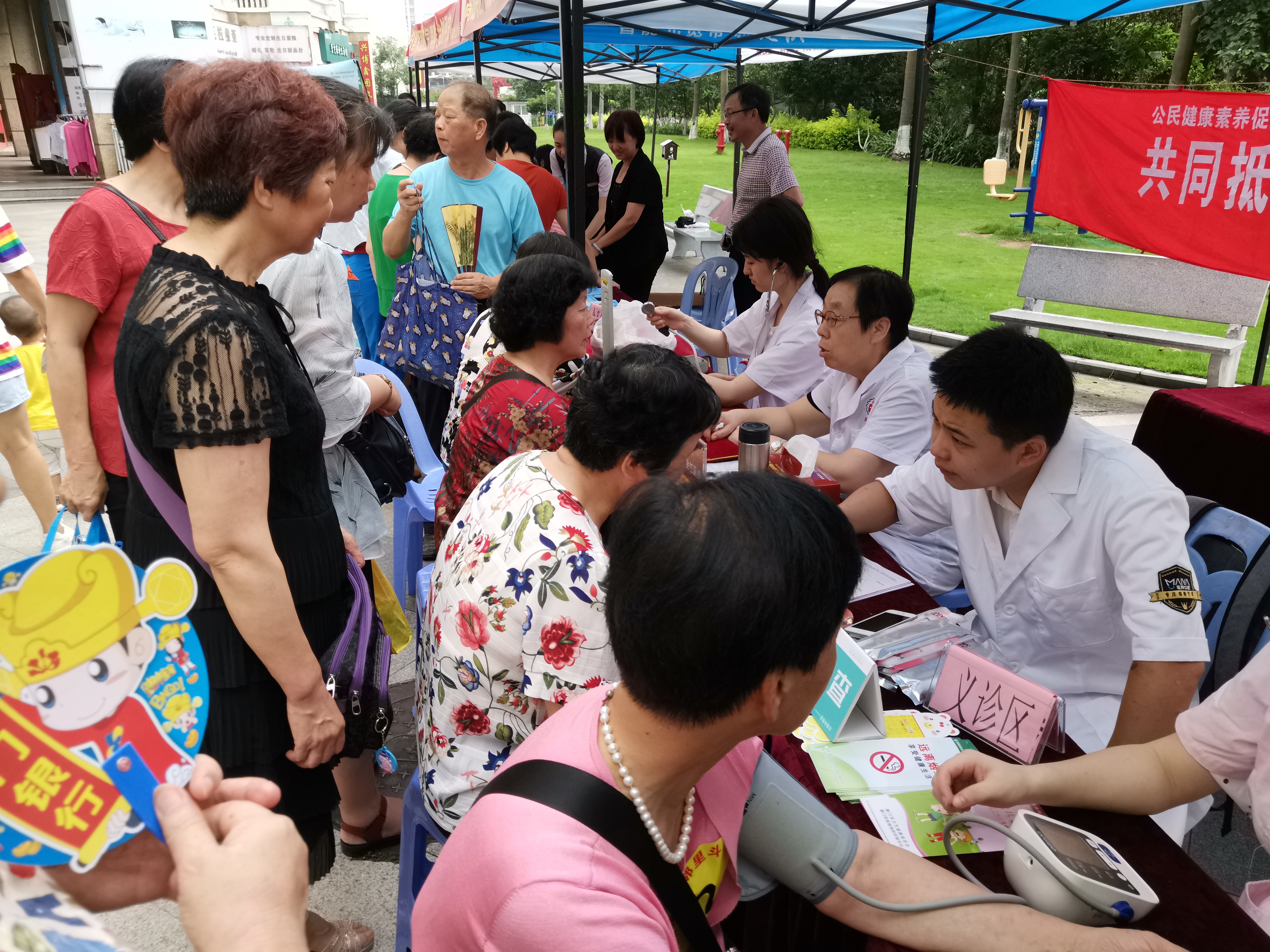 我的牙齿都掉了,牙齿烂掉一半可以直接补牙吗