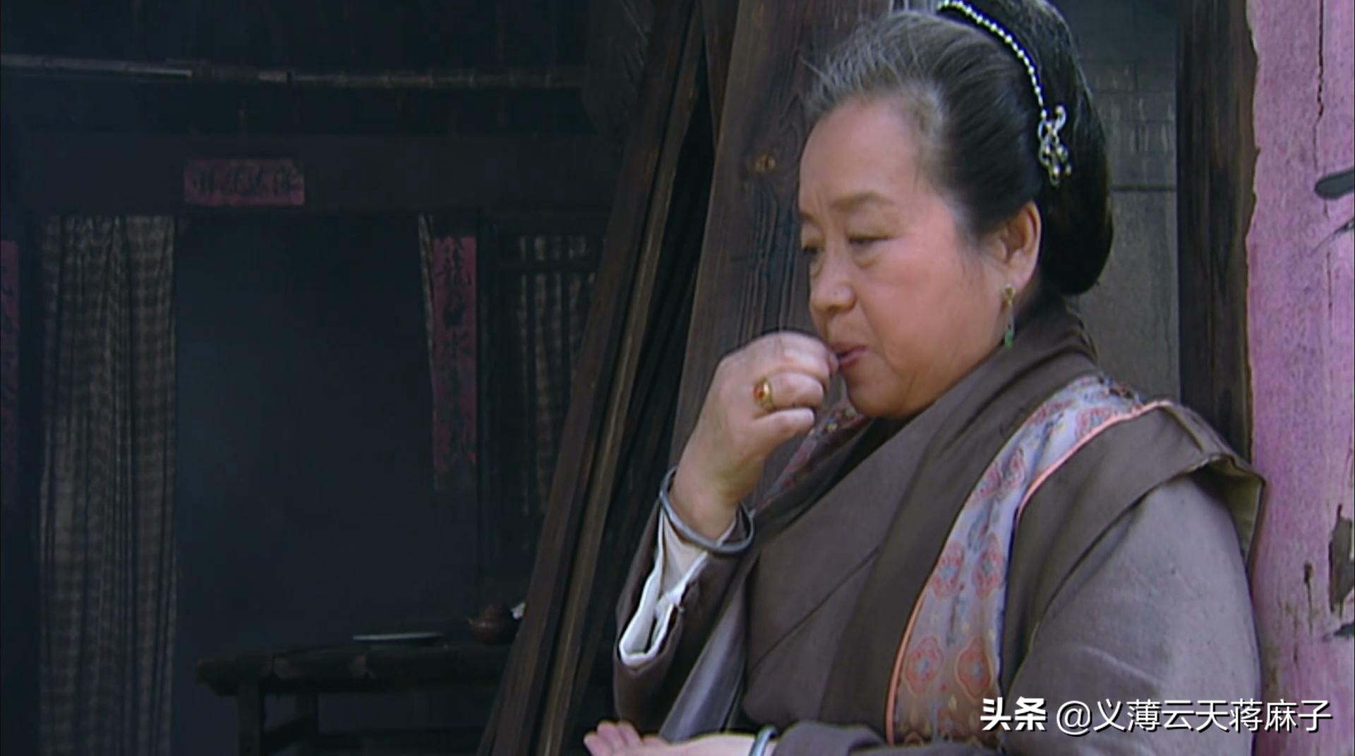 水浒传里的王婆总结出来的经验,水浒传王婆的主要事迹