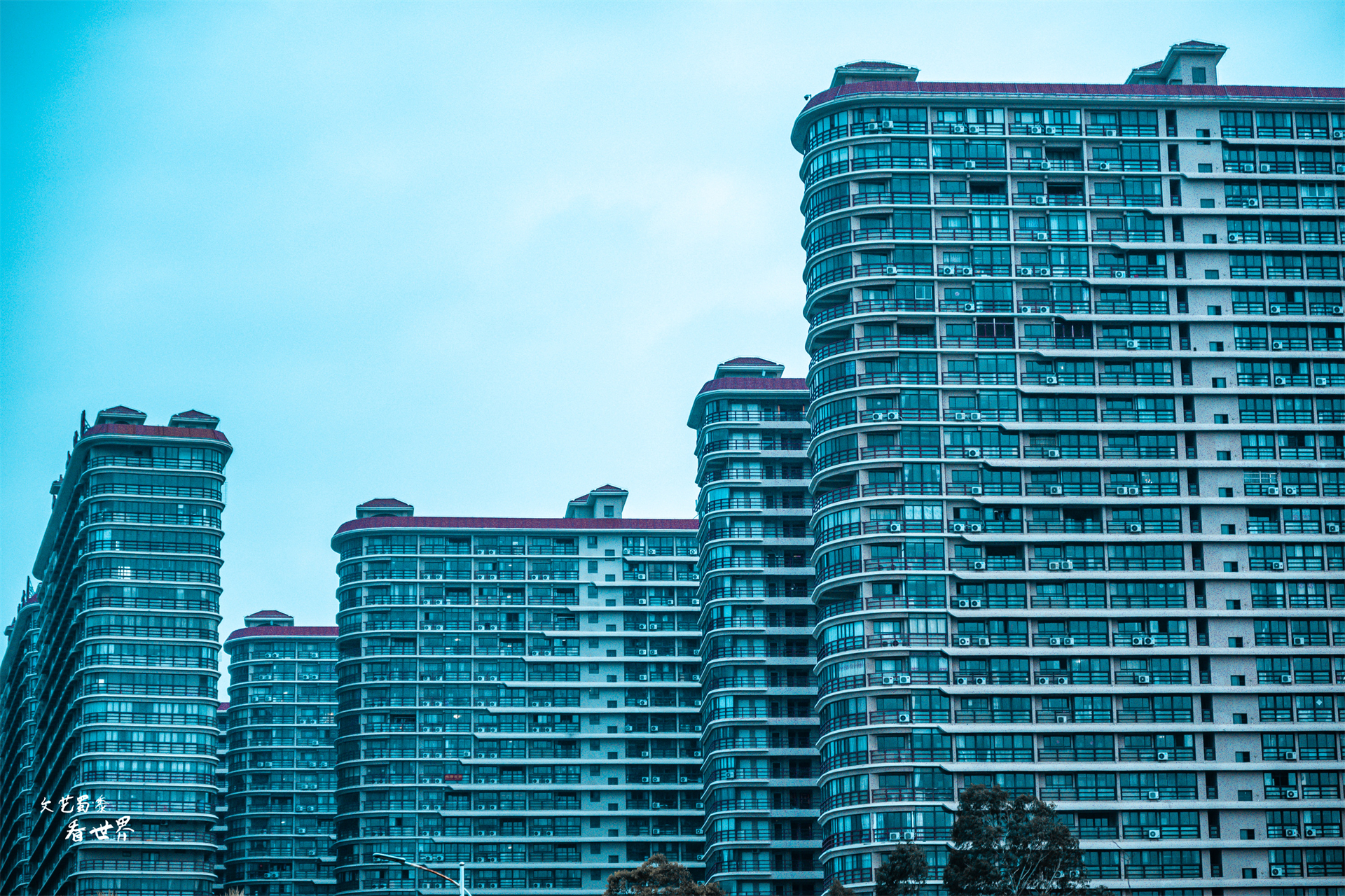 东北人去三亚居住哪里更好,冬天在三亚养老真的很好吗