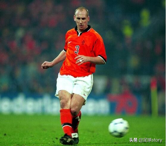 荷兰队足球历史最佳11人,历史上荷兰最佳阵容