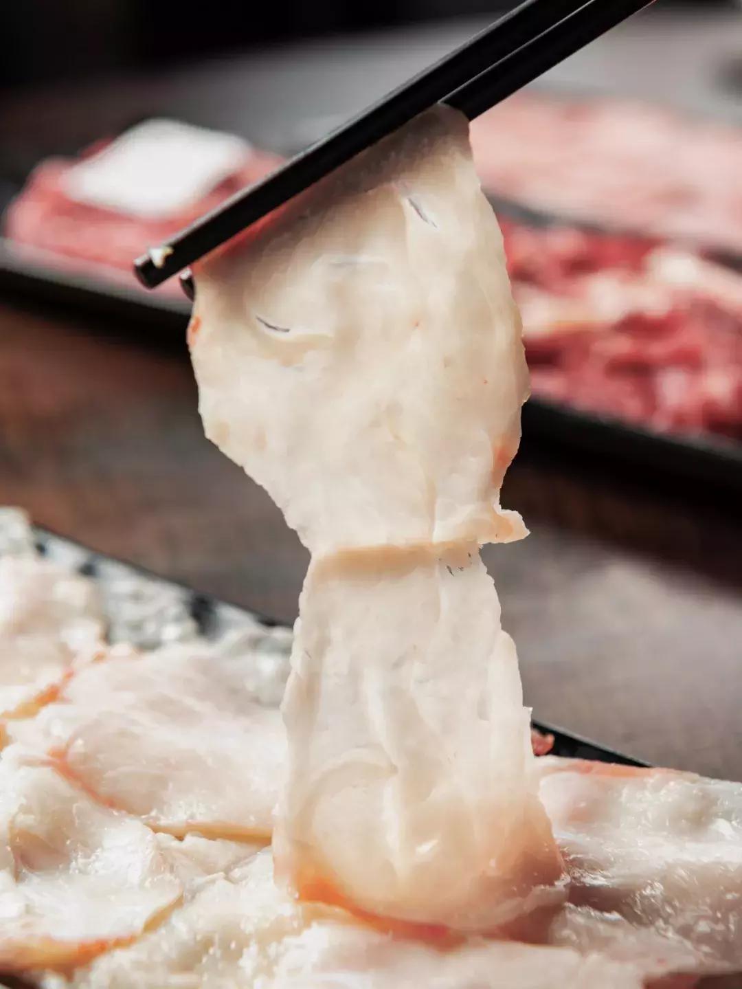 听说屯里有一家正宗潮牛，隔着屏幕也能闻到牛肉的香气