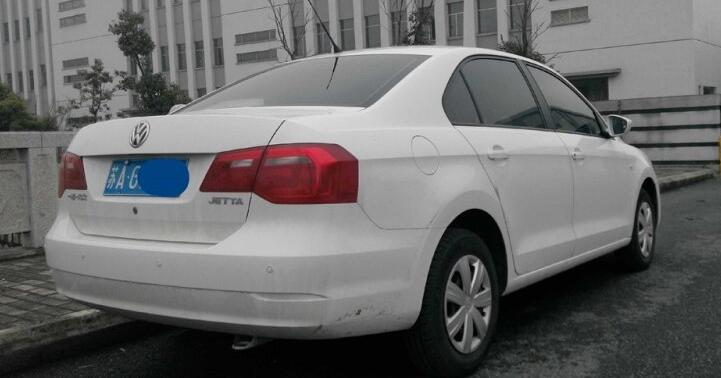 13年选家用车是13年6万公里的捷达还是同年8万公里的景程