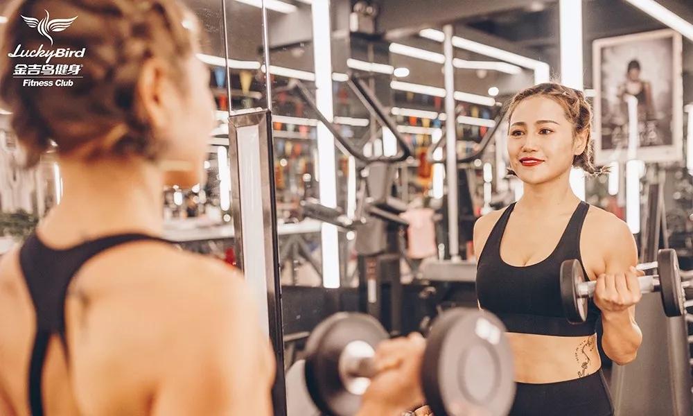 一招告别虎背腰,四分钟告别虎背熊腰