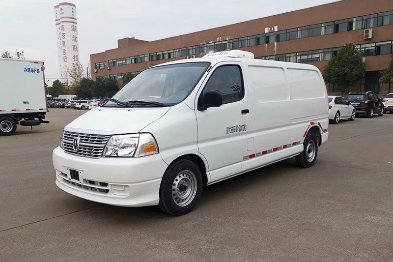 自己买冷藏车跑运输怎么样,买冷藏车跑运输一月能赚3万吗