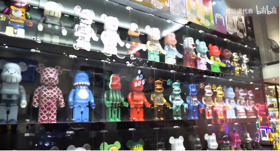 炒完鞋又来炒熊？一只可卖20万，“韭零后”的疯狂你不懂