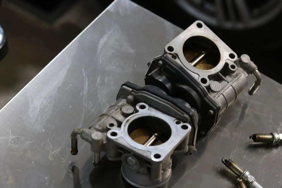 14年英菲尼迪g25拆车视频,英菲尼迪g25整备翻新