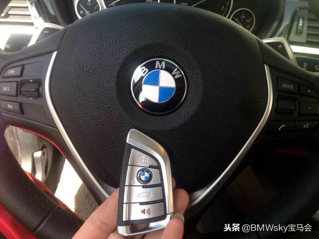 5系停车熄火怎么断电,5系停车按p挡自动熄火