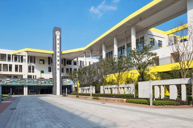 2021年宁波大学美术类专业全国招生计划200人，浙江74人