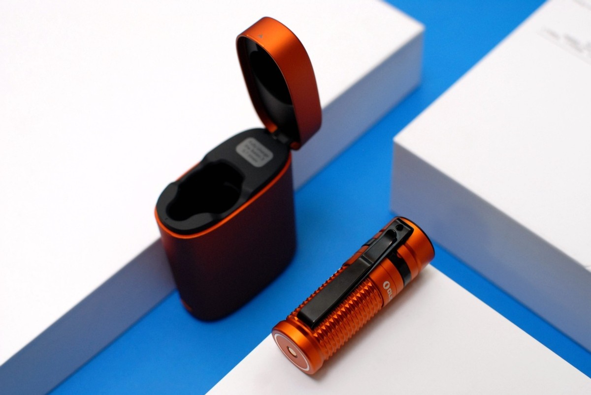 Baton3新一代可充电、便携式手电体验，网友：EDC又添好物