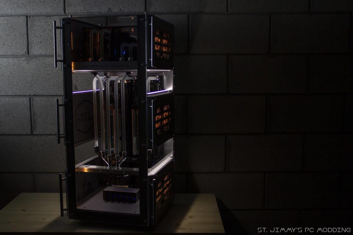 鑰佹coolermaster鏈虹,coolermaster鏈虹q300