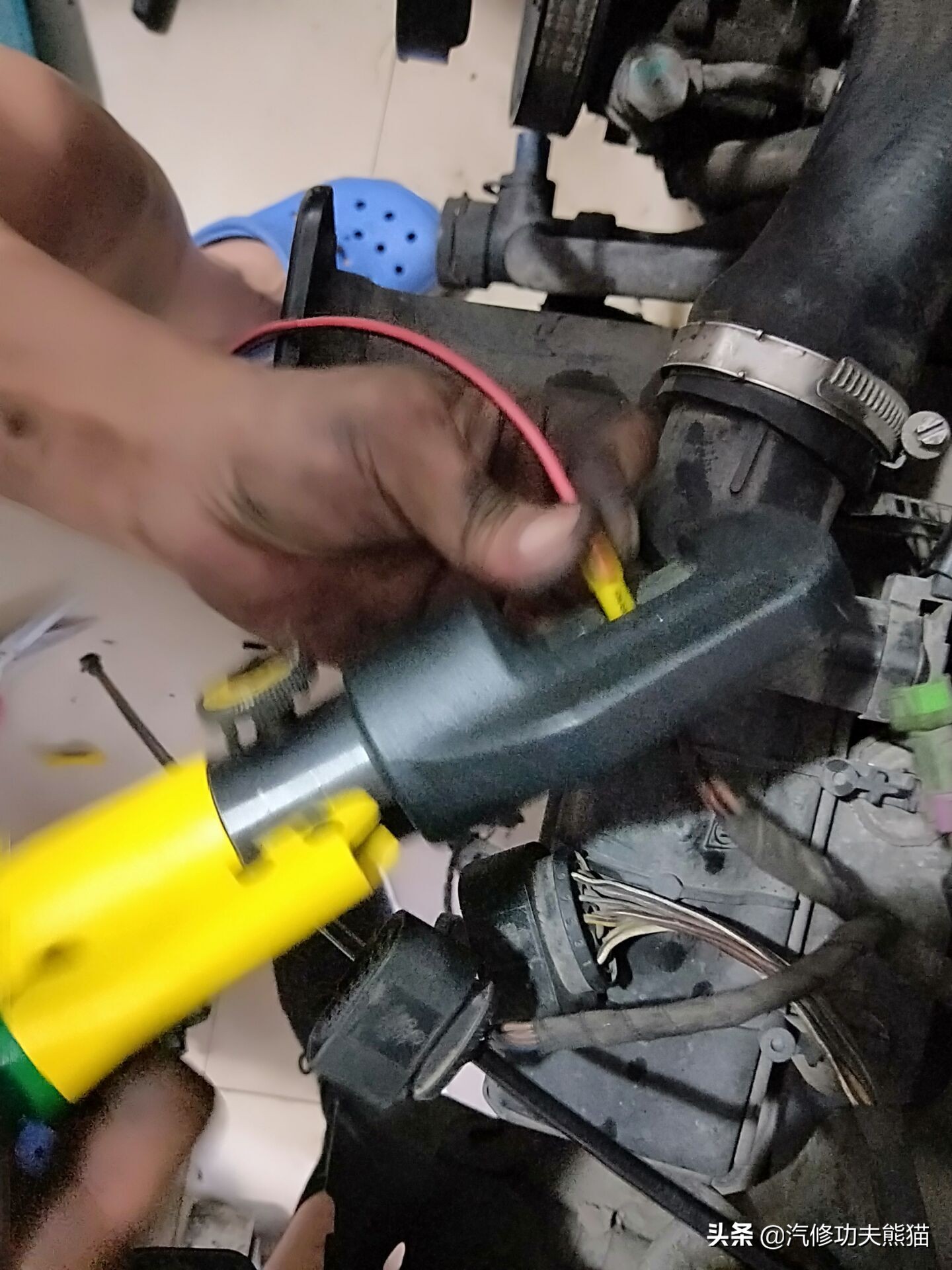 奥迪a61.8发动机大修费用,老款奥迪a6六缸发动机大修全过程