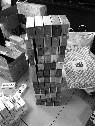 “手机老板搭配国际导游”的“烟弹发财组”被绍兴上虞警方一网打尽