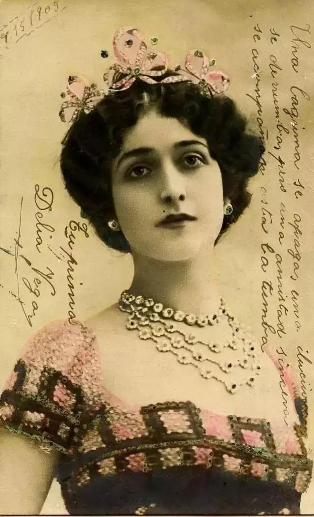 室内香水味道哪种好闻又持久,好闻的香水气味有哪些