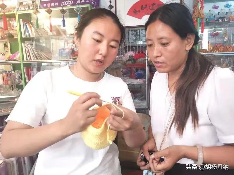 龙口市三位民间艺人向“七一”献礼