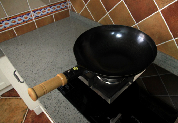 陈枝记和苏泊尔铁锅,山田锅好还是陈枝记好