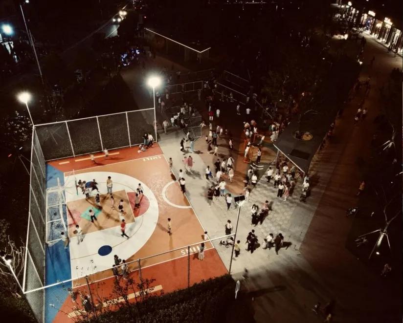 绗涗笢鑷诲搧,绗涗笢鑷诲搧浜戞箹鍗侀噷