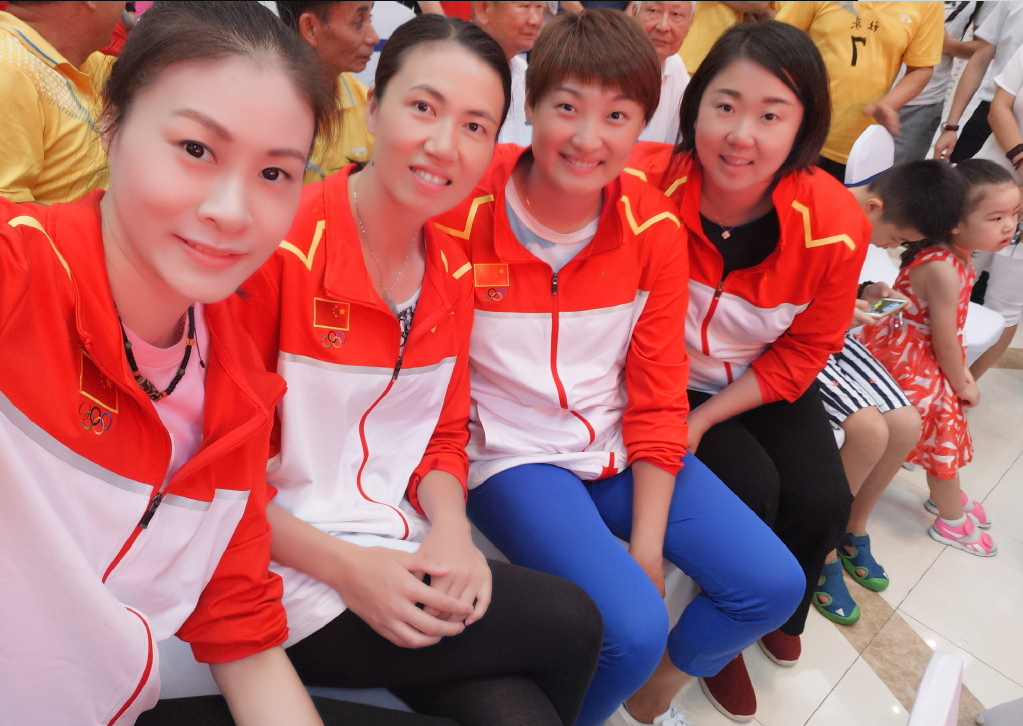 女排杨昊夺冠瞬间,女排黄金一代杨昊