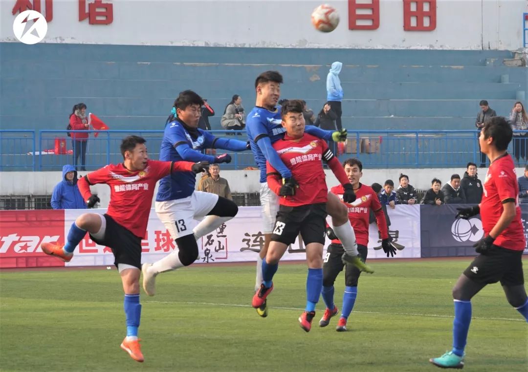 足球比赛战报直播现场,业余足球超级联赛视频直播