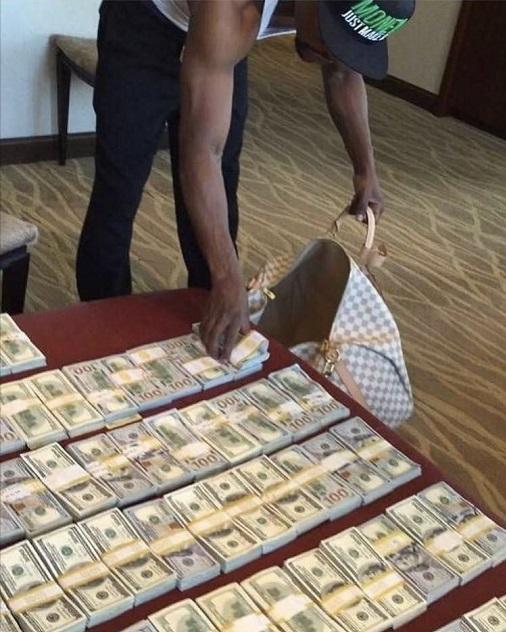 梅威瑟参观迪拜土豪别墅,梅威瑟采访炫富