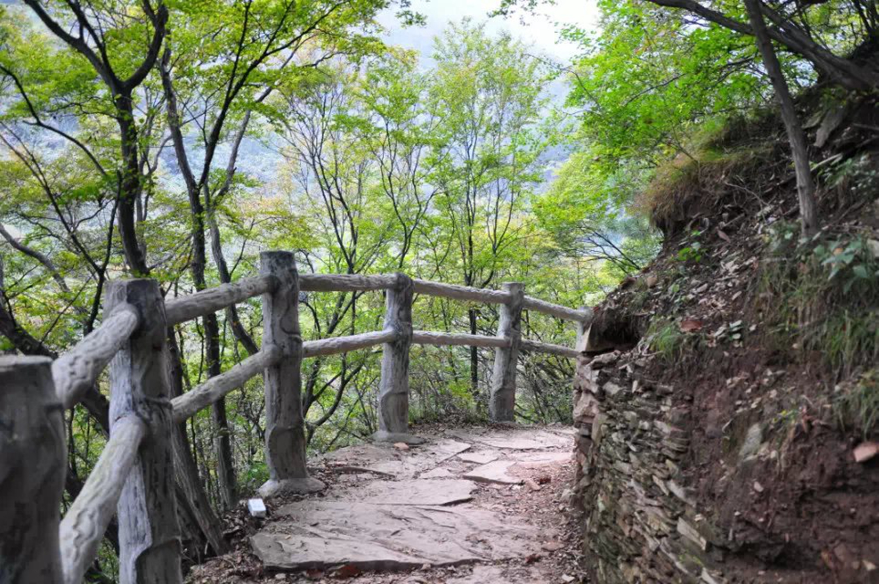 新乡关山风景区观景台,新乡关山风景区