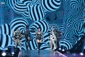 蔡依林撩阿信,蔡依林演唱会请伍佰是哪一次