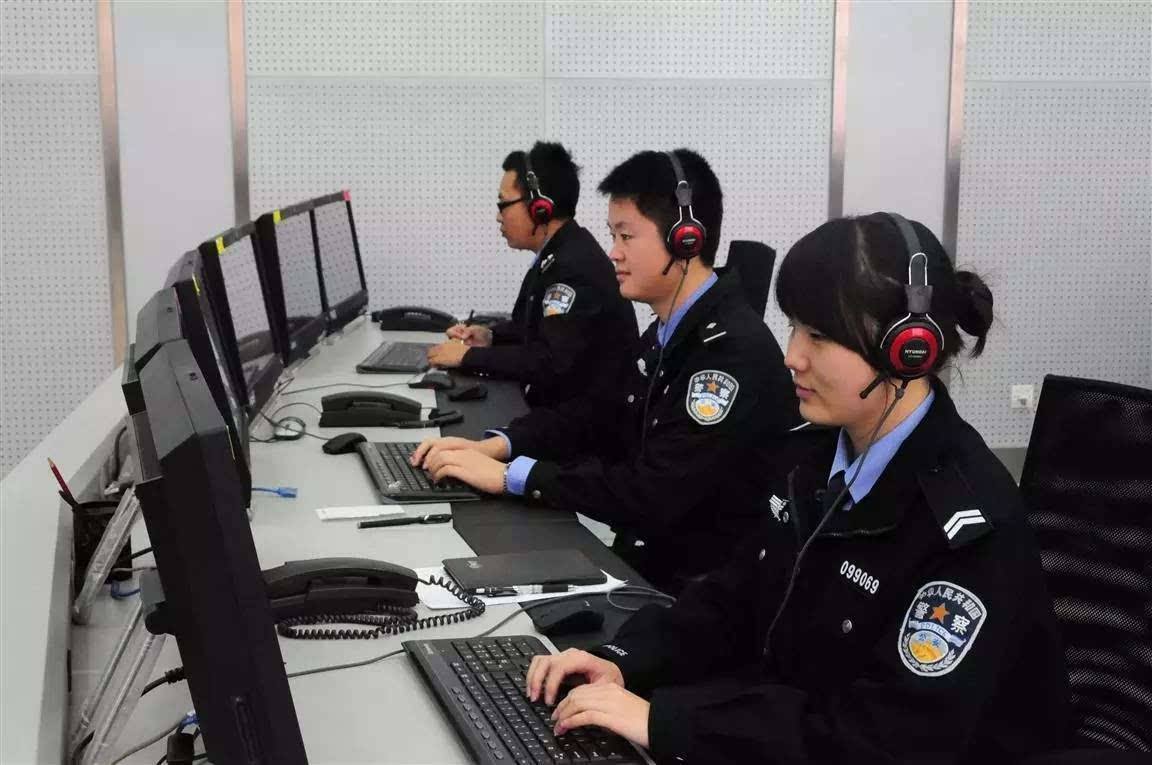 车子停路边被刮了找不到人怎么办,车停在路边被刮了正确处理方法