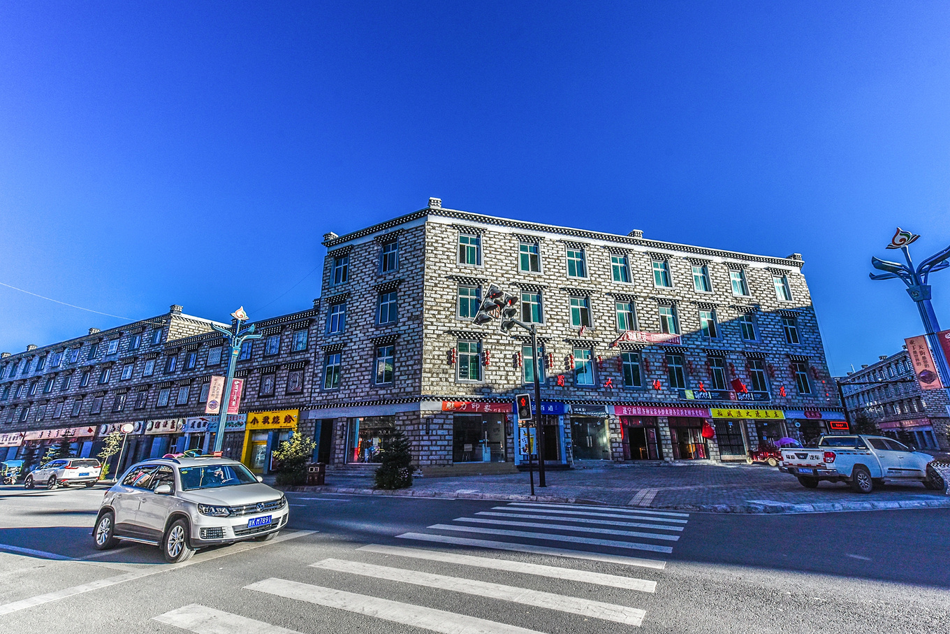 四川甘孜的亚丁稻城,四川稻城亚丁蓝色星球上的净土