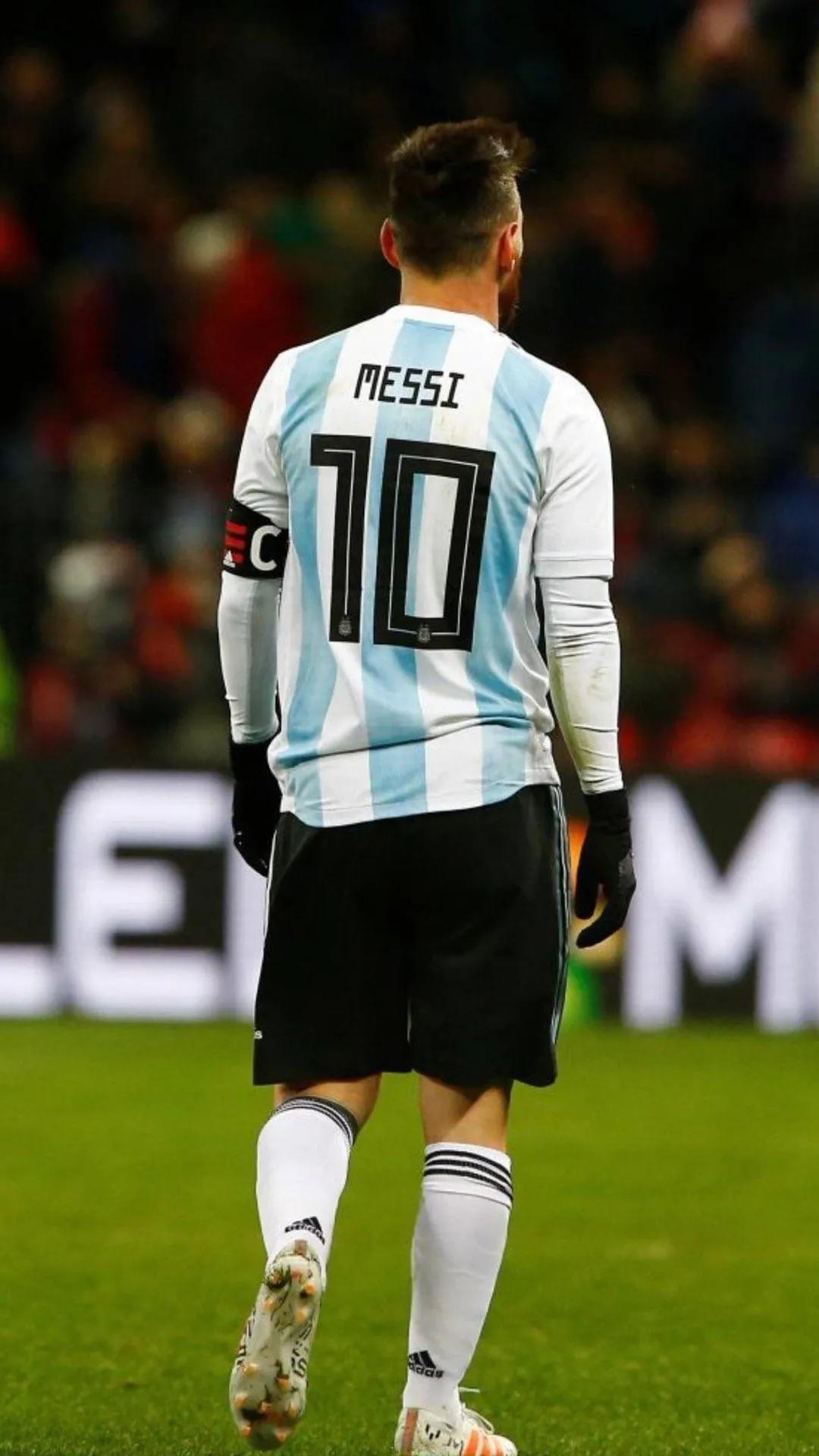 梅西霸气手势壁纸,壁纸足球梅西