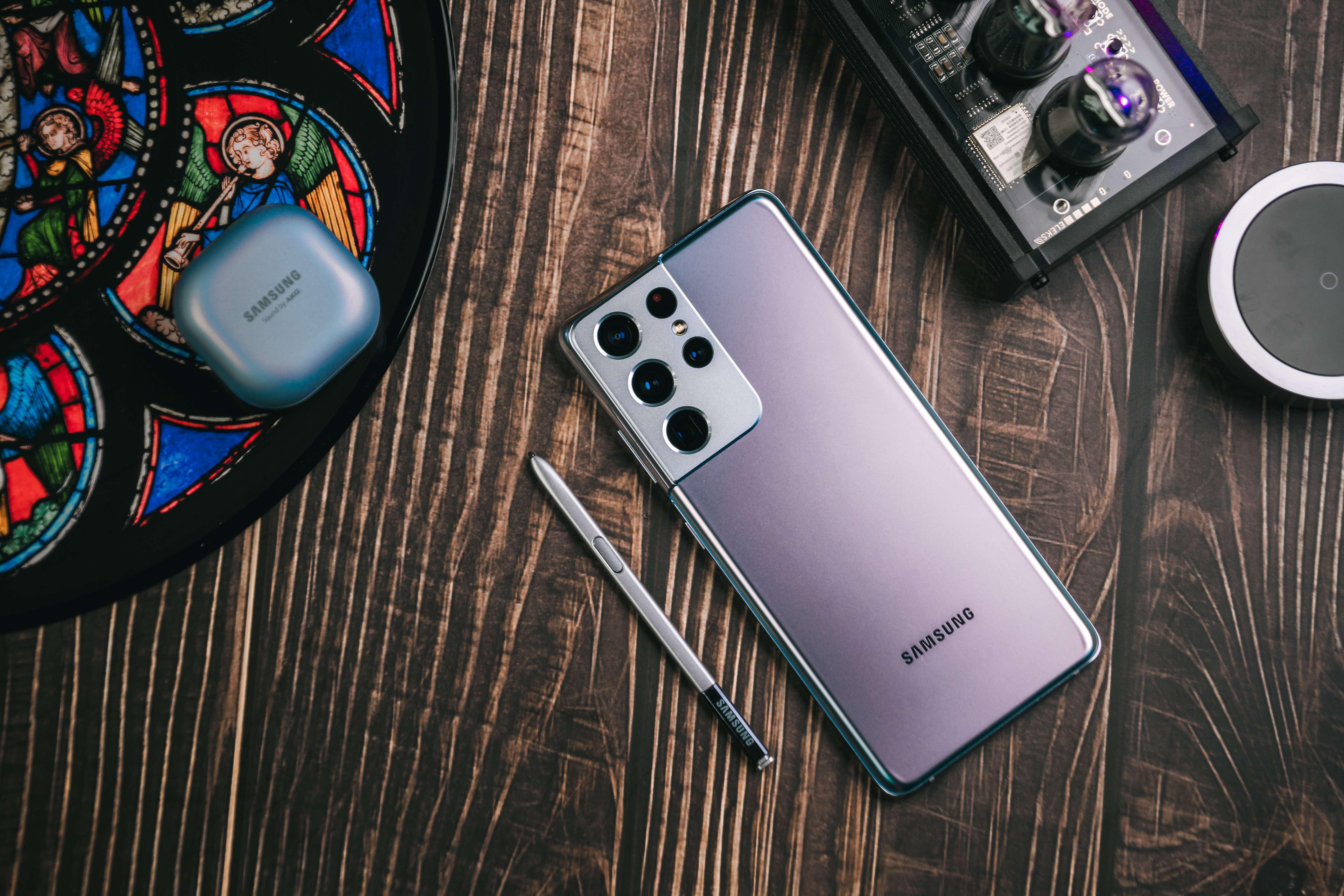 涓夋槦galaxys21ultra璇勬祴瑙嗛,涓夋槦galaxys22缁埅灏忕櫧娴嬭瘎