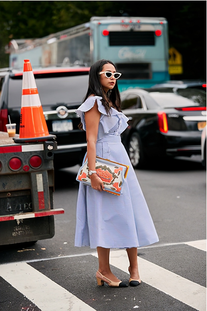 每个女人都应该知道的40种裙子