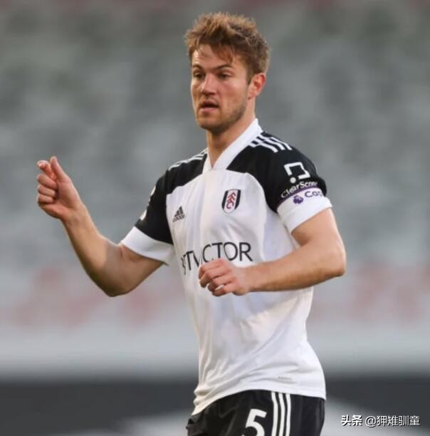 英超20队的中后卫排排名