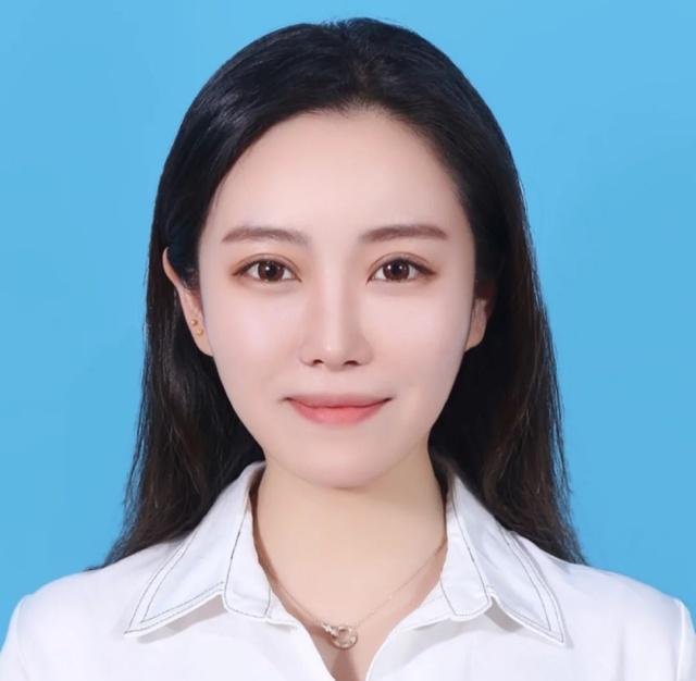 想要证件照好看全靠后期,证件照校花