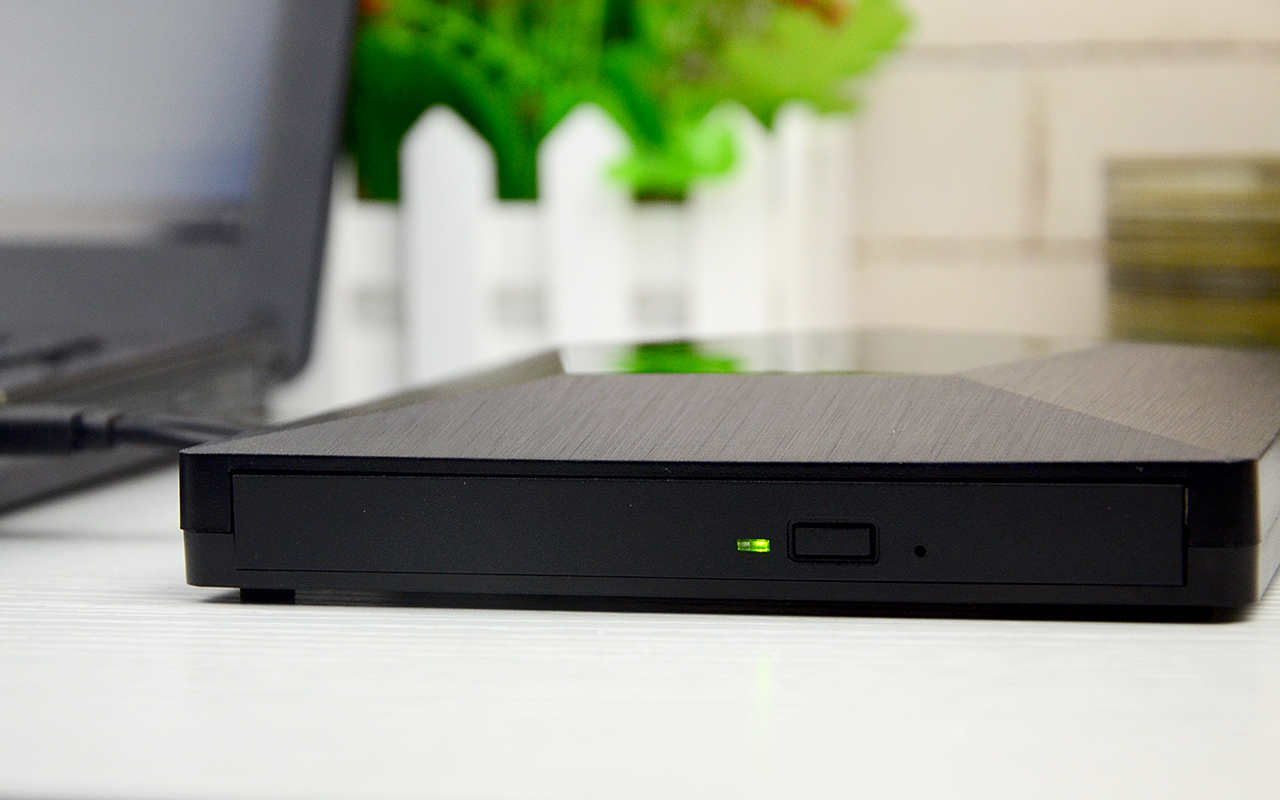 配电脑光驱,光驱有必要装成硬盘么