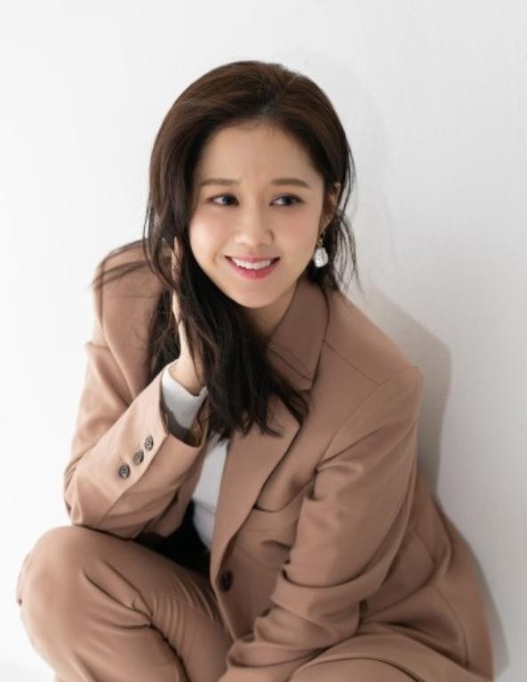 “刁蛮公主”张娜拉，献歌奥运，误谈圈钱被封杀，40岁想嫁中国