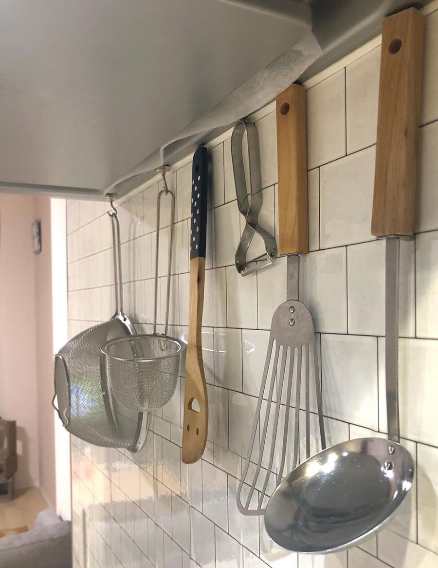 家居整理只会断舍离？日本主妇流行磁铁收纳术，高效盘活角落空间