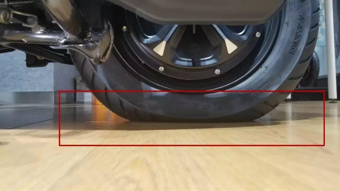 电动车轮胎正常多久补一次,机动车轮胎多久打一次气