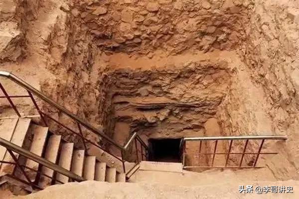 青海血渭一号吐蕃墓,青海吐蕃大墓金冠