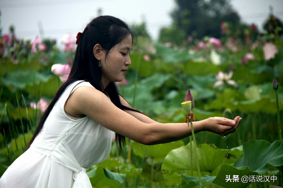 别老给我脸色是什么意思,别总给别人脸色