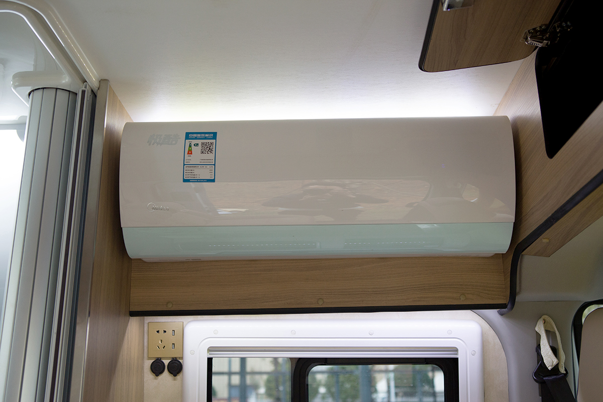 19江铃福特全顺多少钱,19.98万新全顺房车价格