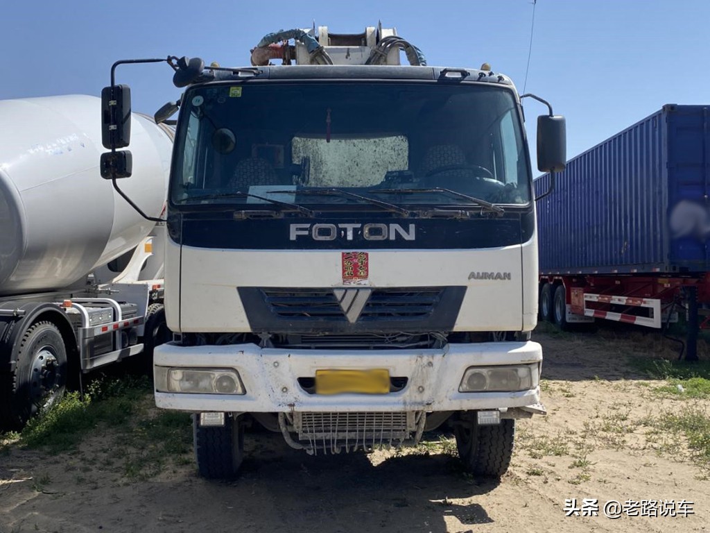 欧曼9.6米490马力自动挡货车,欧曼9米6520马力