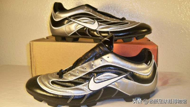 梅西夺大力神杯球鞋价值,梅西美洲杯签名球鞋