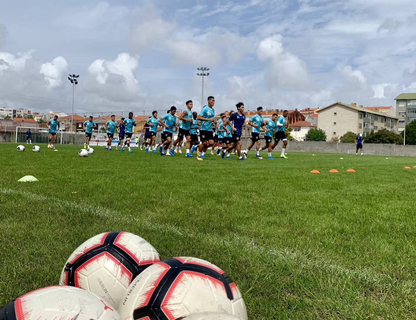 跨越时空的父子相遇,跨越32年的父子团聚