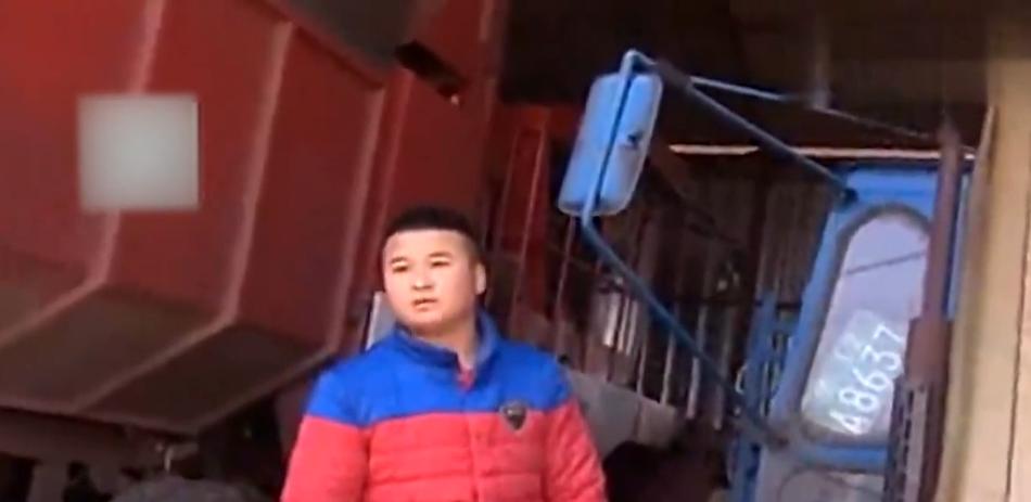 妻子绝症奄奄一息,妻子重病在床丈夫狠心抛下他离开