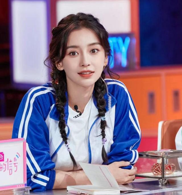 baby机场生活照,baby18岁素颜照