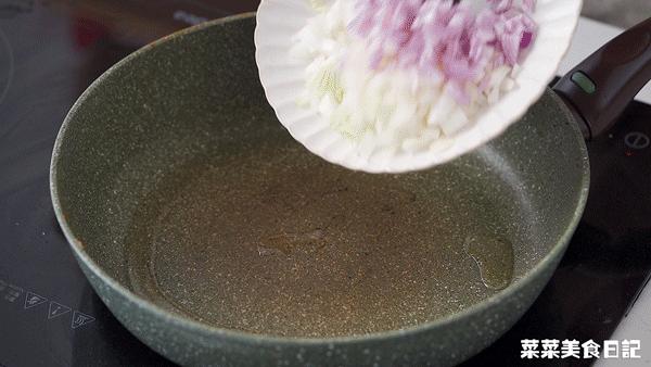 蛋炒饭这样做真好吃,10分钟蛋炒饭