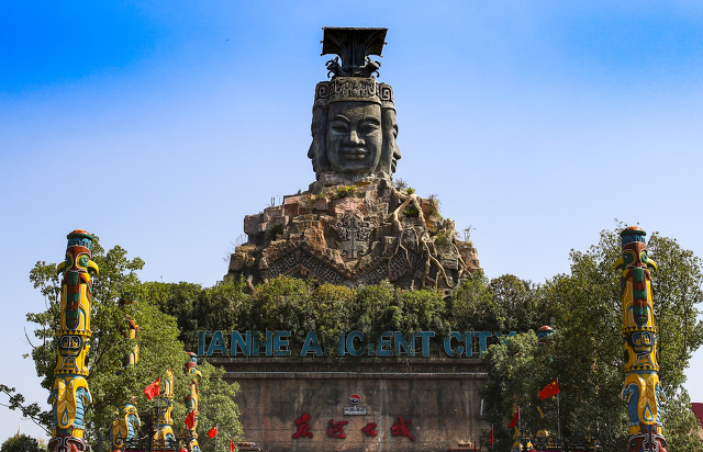 长沙是个网红流量城市,震撼外国的网红城市长沙