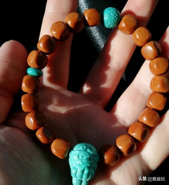 上色的手串还能盘吗,都有哪些盘玩变色的手串
